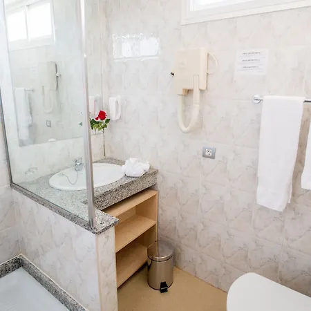 فندق Sahara Playa 4*