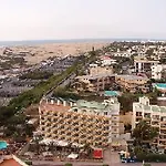 ホテル Sahara Playa