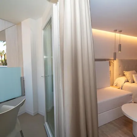 Ξενοδοχείο Sahara Playa 4*