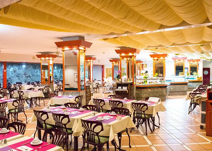 Sahara Playa Hotel 4*