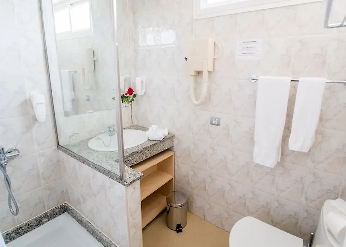 Hotel Sahara Playa 4*