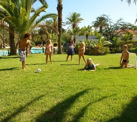 מלון Sahara Playa 4*